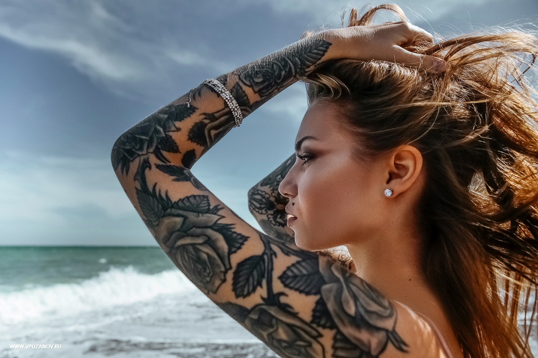 Lovestory на побережье моря в Крыму - ветер любви в волосах