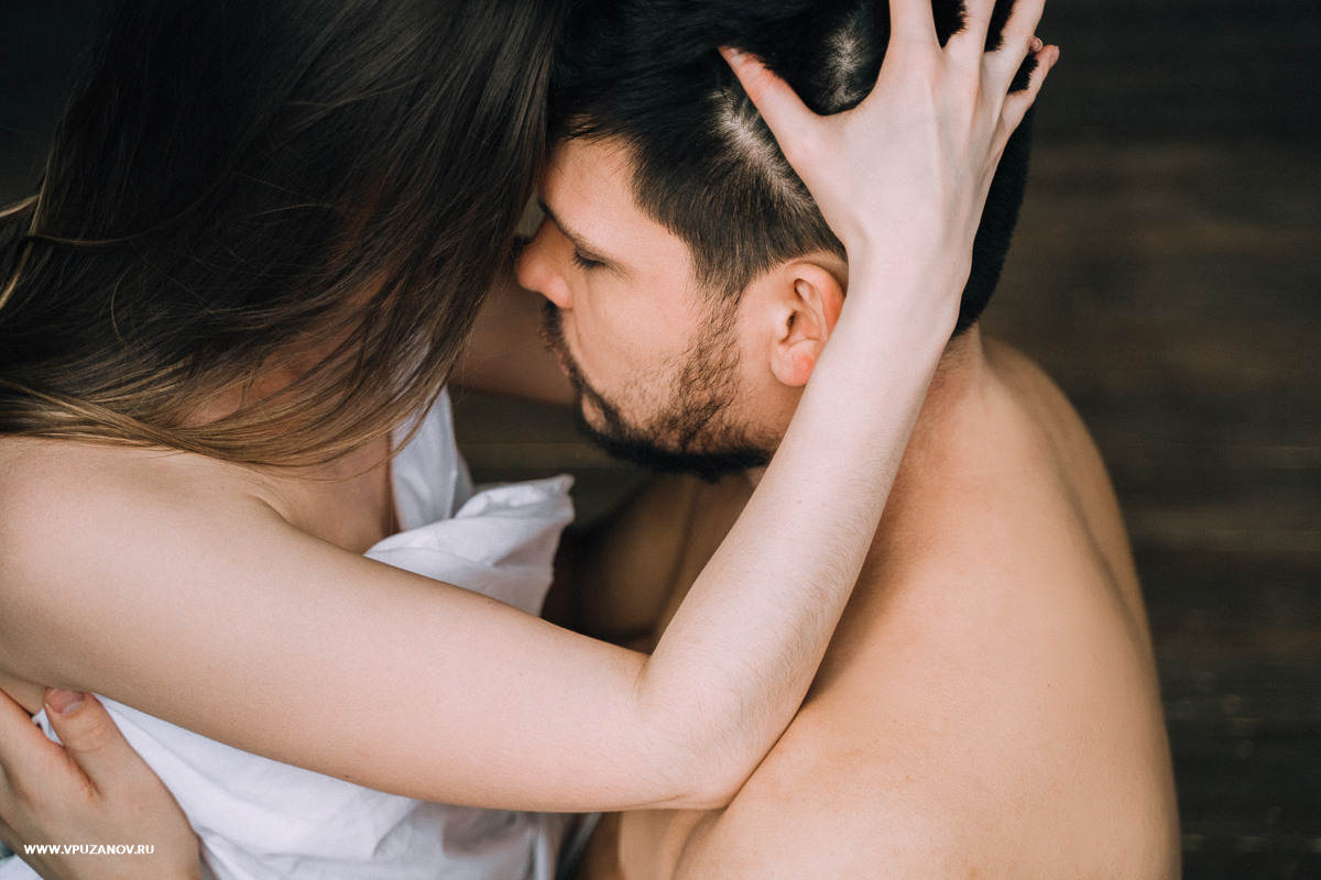 Лавстори в камерной фотостудии, только Вы и ваша любовь