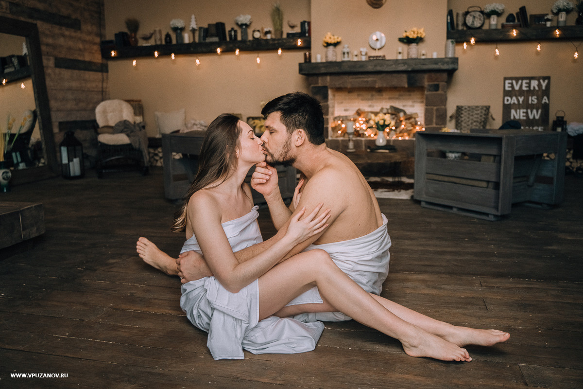 Лавстори в камерной фотостудии, только Вы и ваша любовь