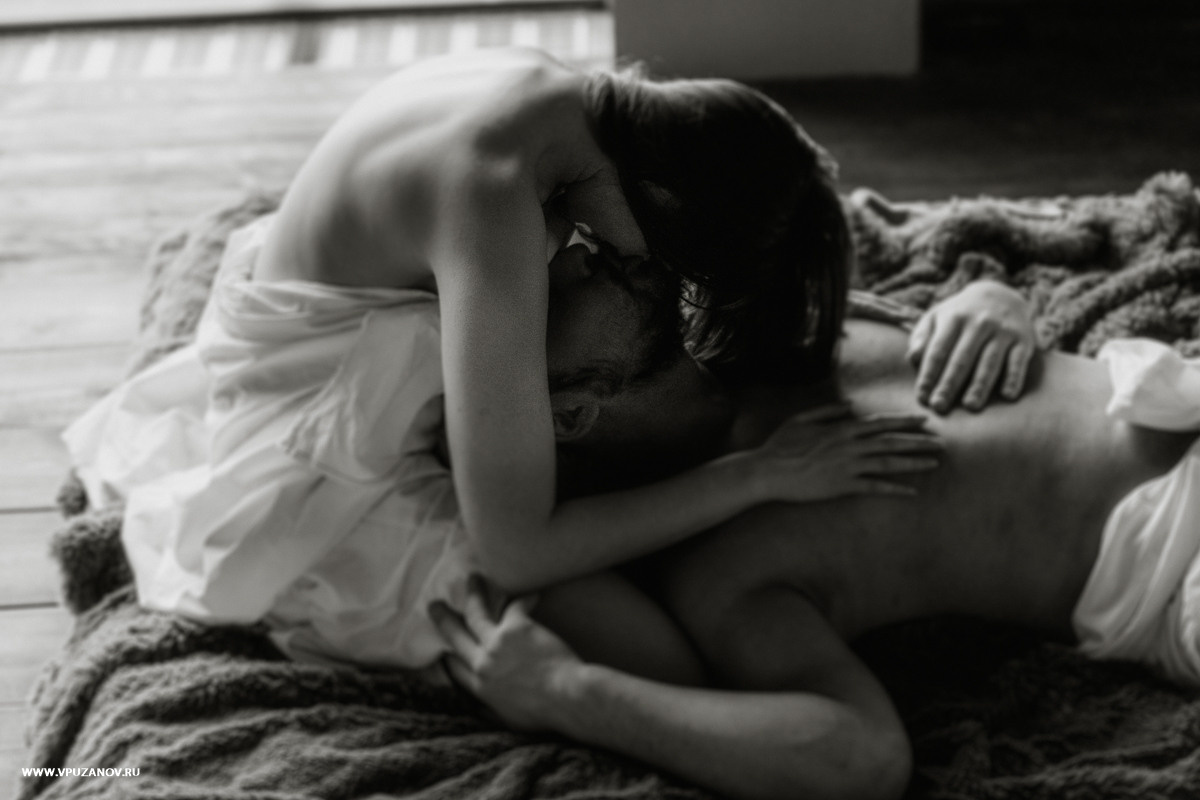 Лавстори в камерной фотостудии, только Вы и ваша любовь