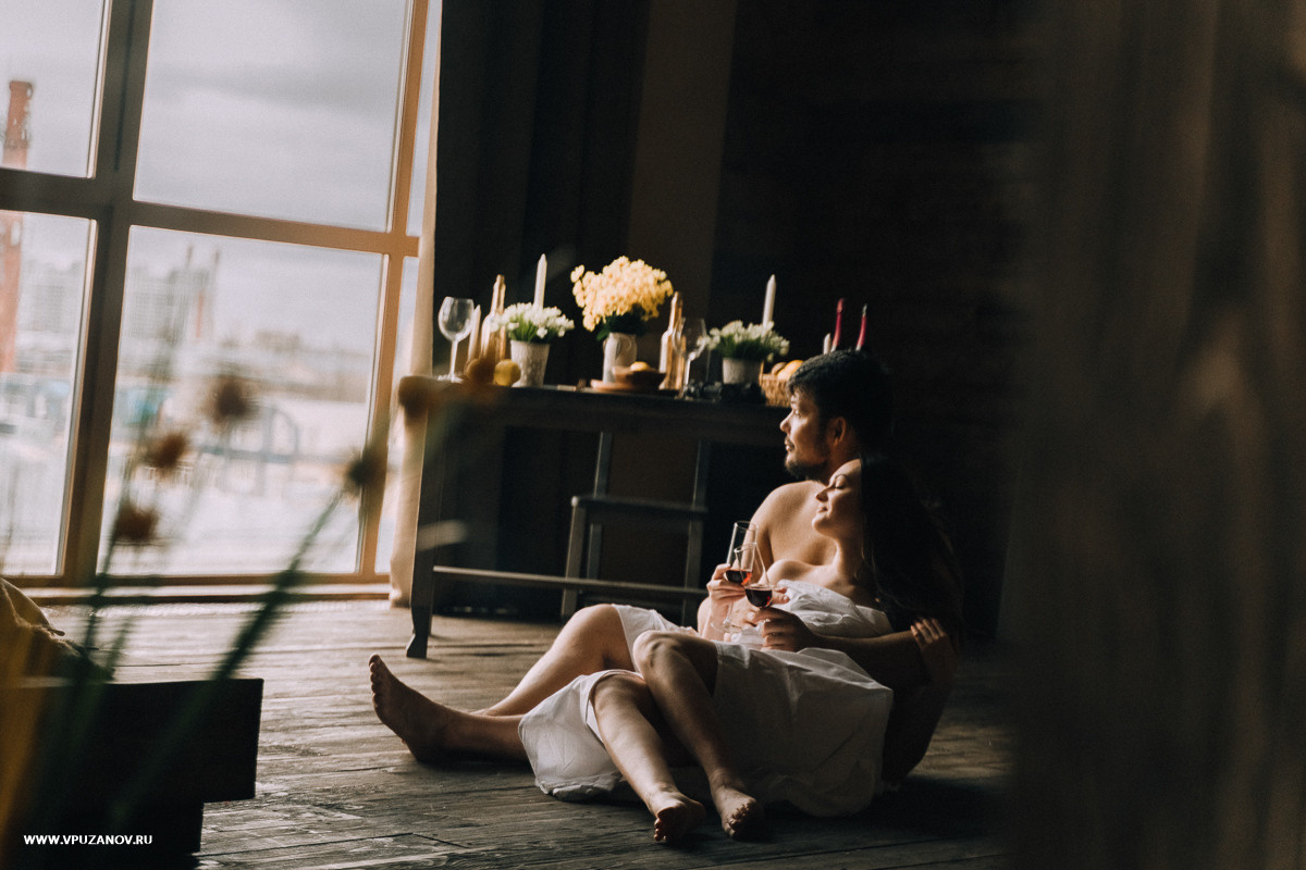 Лавстори в камерной фотостудии, только Вы и ваша любовь