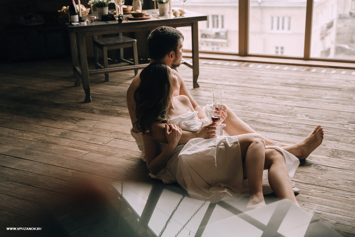 Лавстори в камерной фотостудии, только Вы и ваша любовь