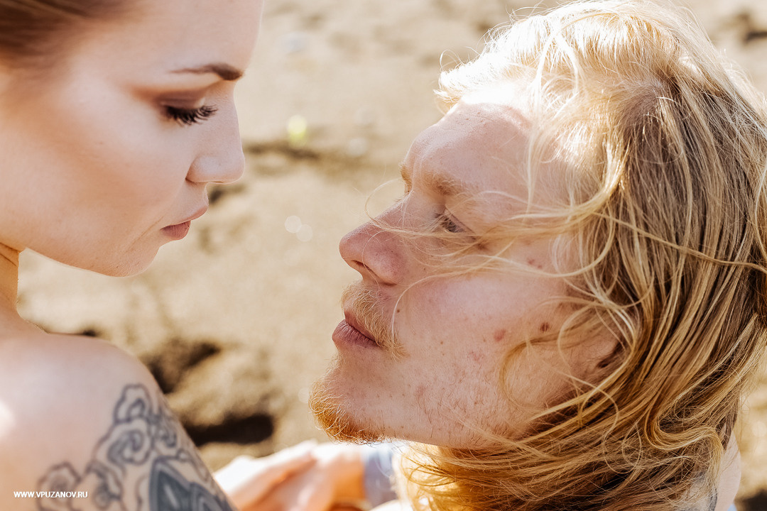 Lovestory на побережье моря в Крыму - ветер любви в волосах