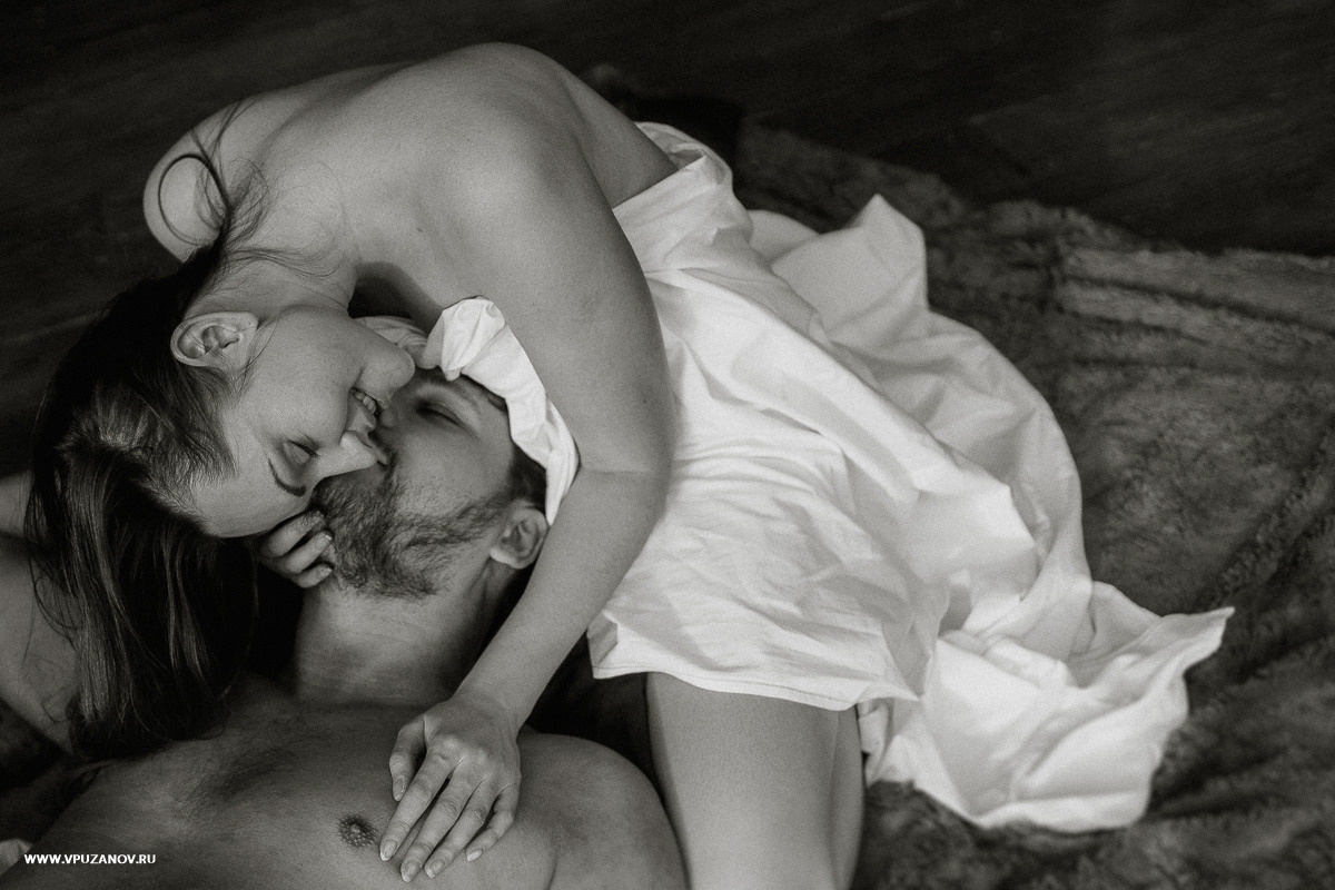 Лавстори в камерной фотостудии, только Вы и ваша любовь