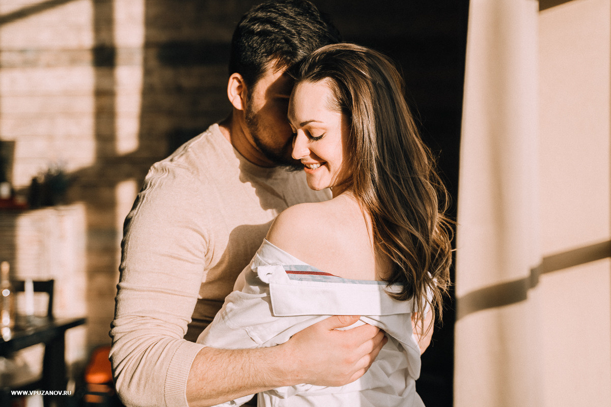 Лавстори в камерной фотостудии, только Вы и ваша любовь