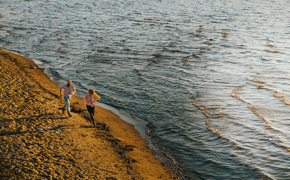 Лавстори перед свадьбой на краю Финского залива