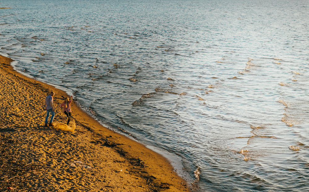 Лавстори перед свадьбой на краю Финского залива