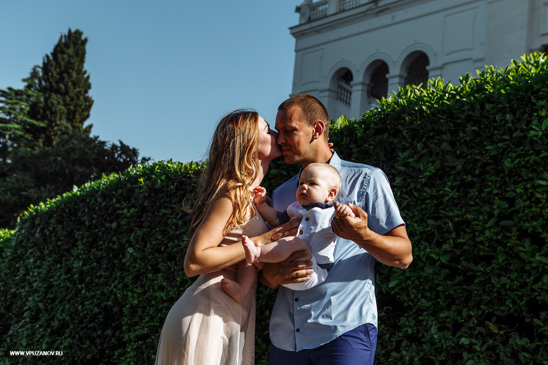 Чудесная семейная лавстори с малышом и его прекрасными родителями