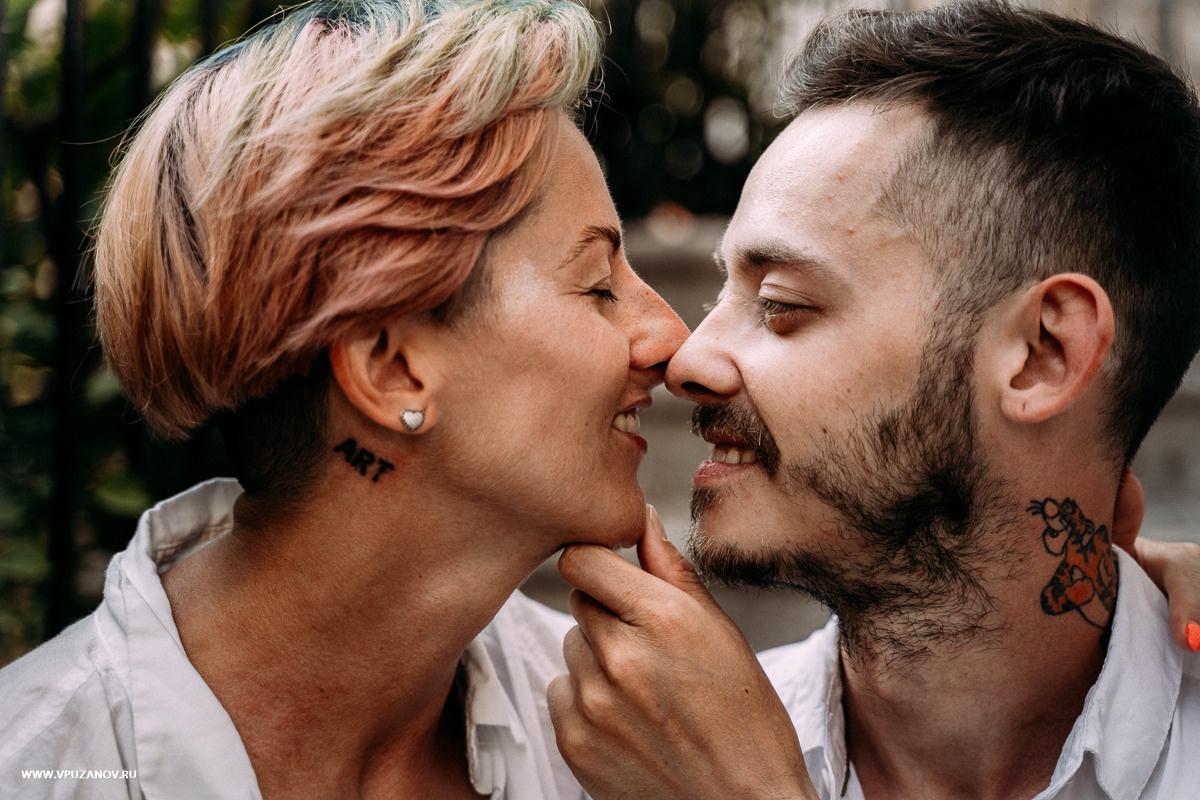 Любовная история в Черногории в старом городе