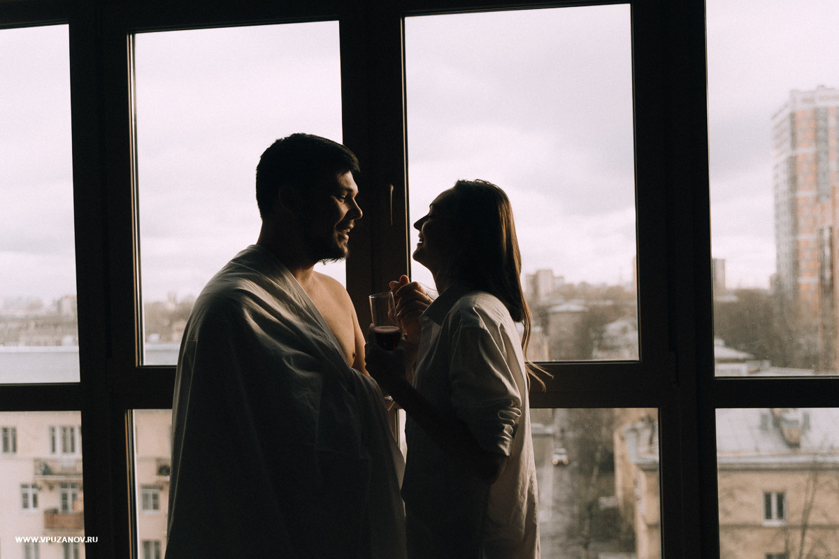 Лавстори в камерной фотостудии, только Вы и ваша любовь