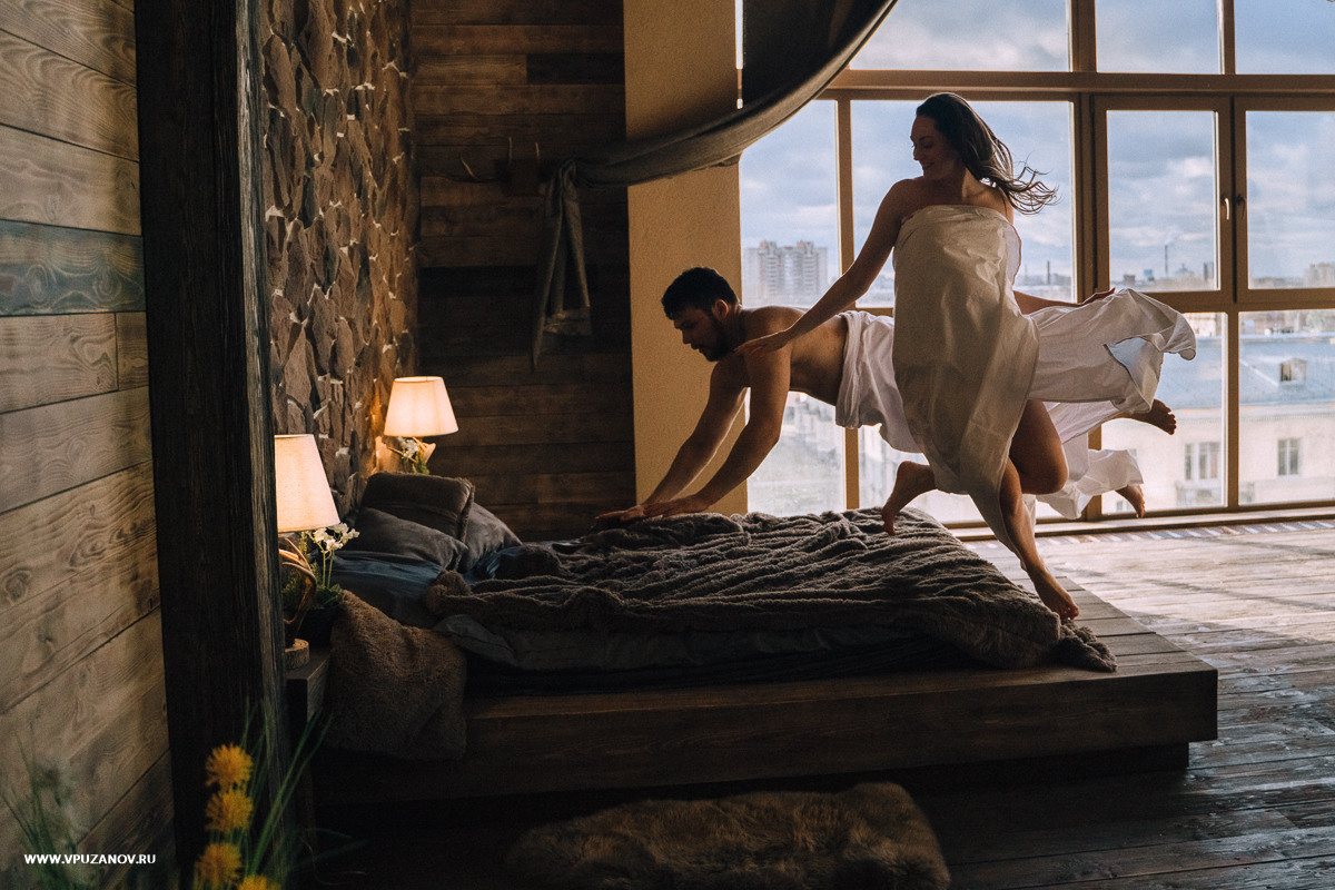 Лавстори в камерной фотостудии, только Вы и ваша любовь