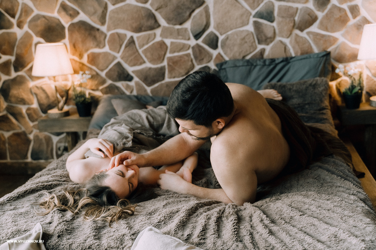 Лавстори в камерной фотостудии, только Вы и ваша любовь