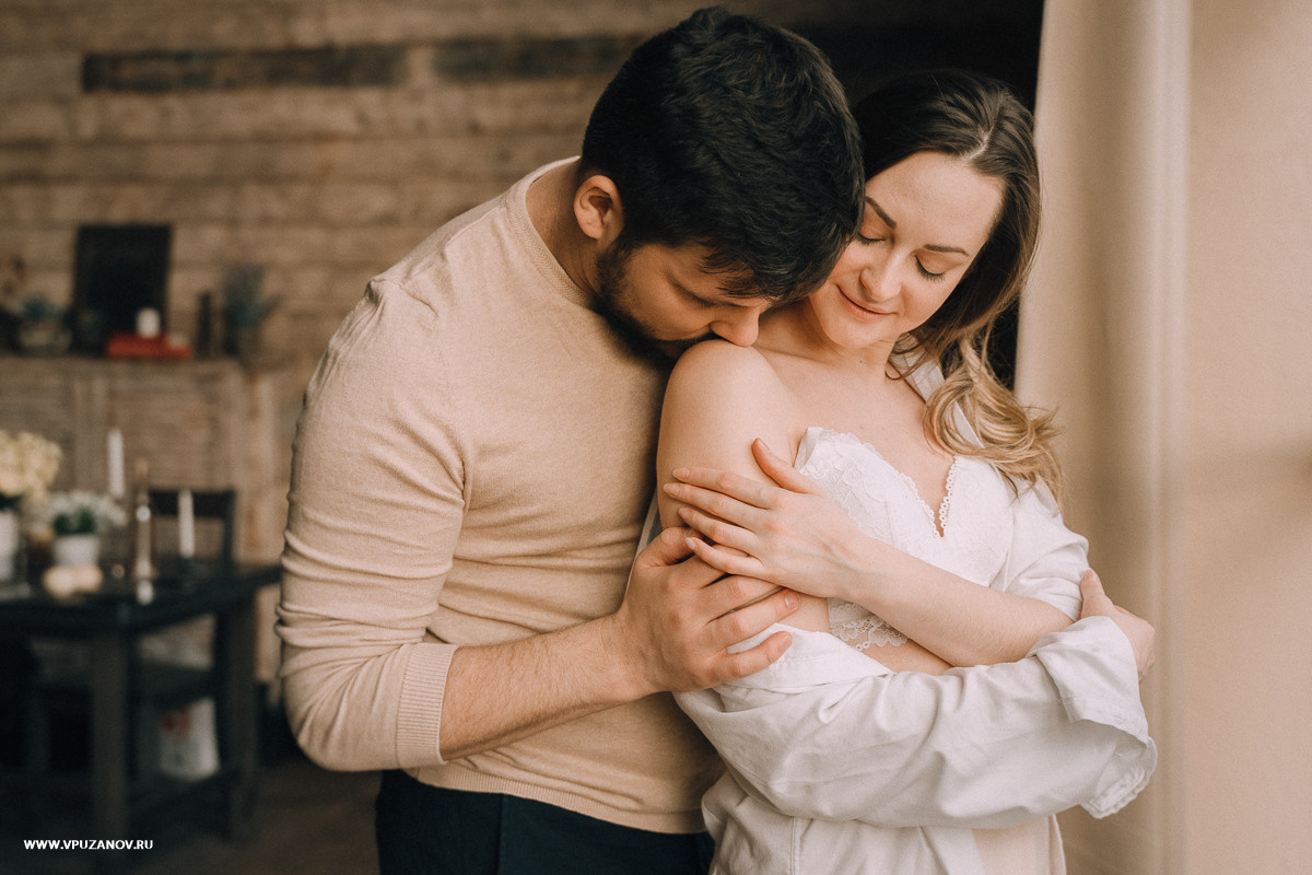 Лавстори в камерной фотостудии, только Вы и ваша любовь