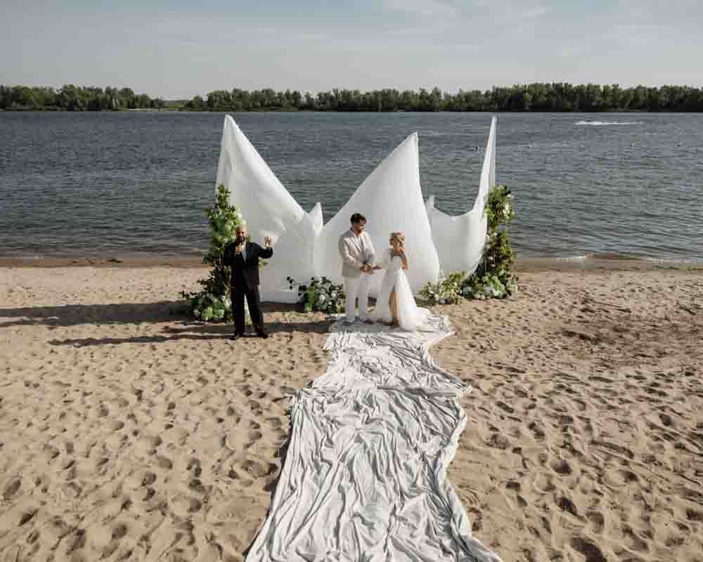 Любовь и ветер. Владимир Киселев — свадебный фотограф в Саратове, Москве и по всему миру