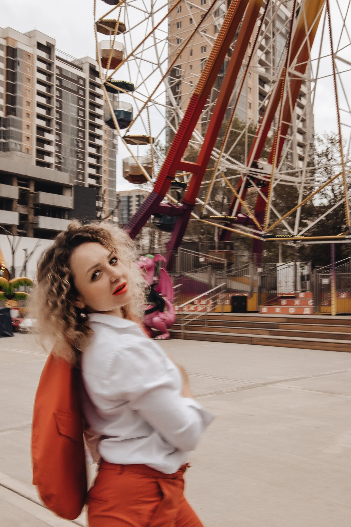 Оля — прогулка по набережной. Семейный фотограф Новороссийск, Анапа, Геленджик — Юлия Давыдова