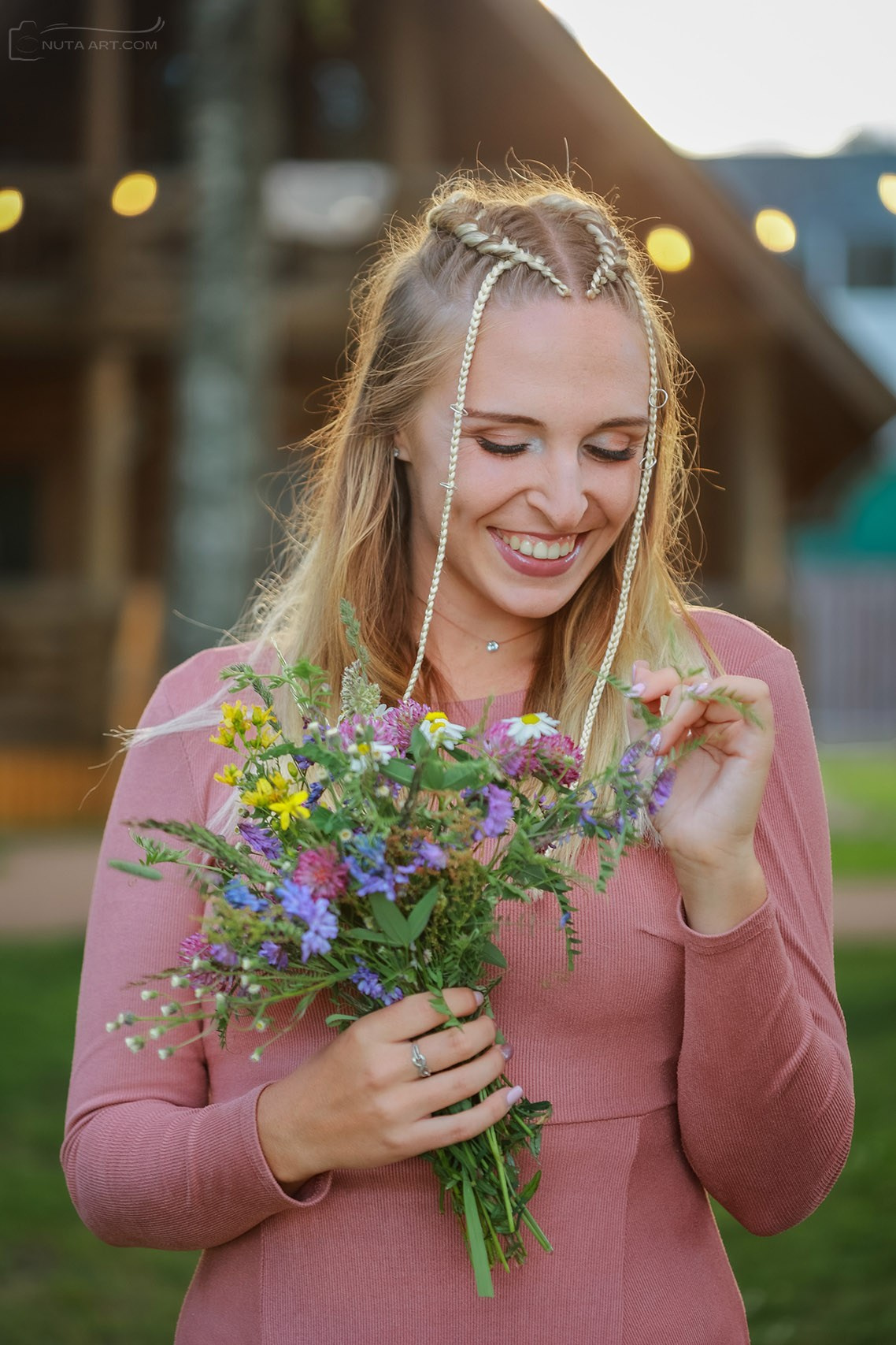 ЖЕНСКИЕ. NUTA ART - photo-video creator