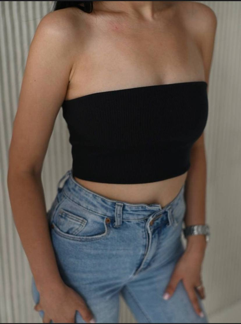 Съёмочный гардероб. Фотограф в стиле минимализм Тюмень