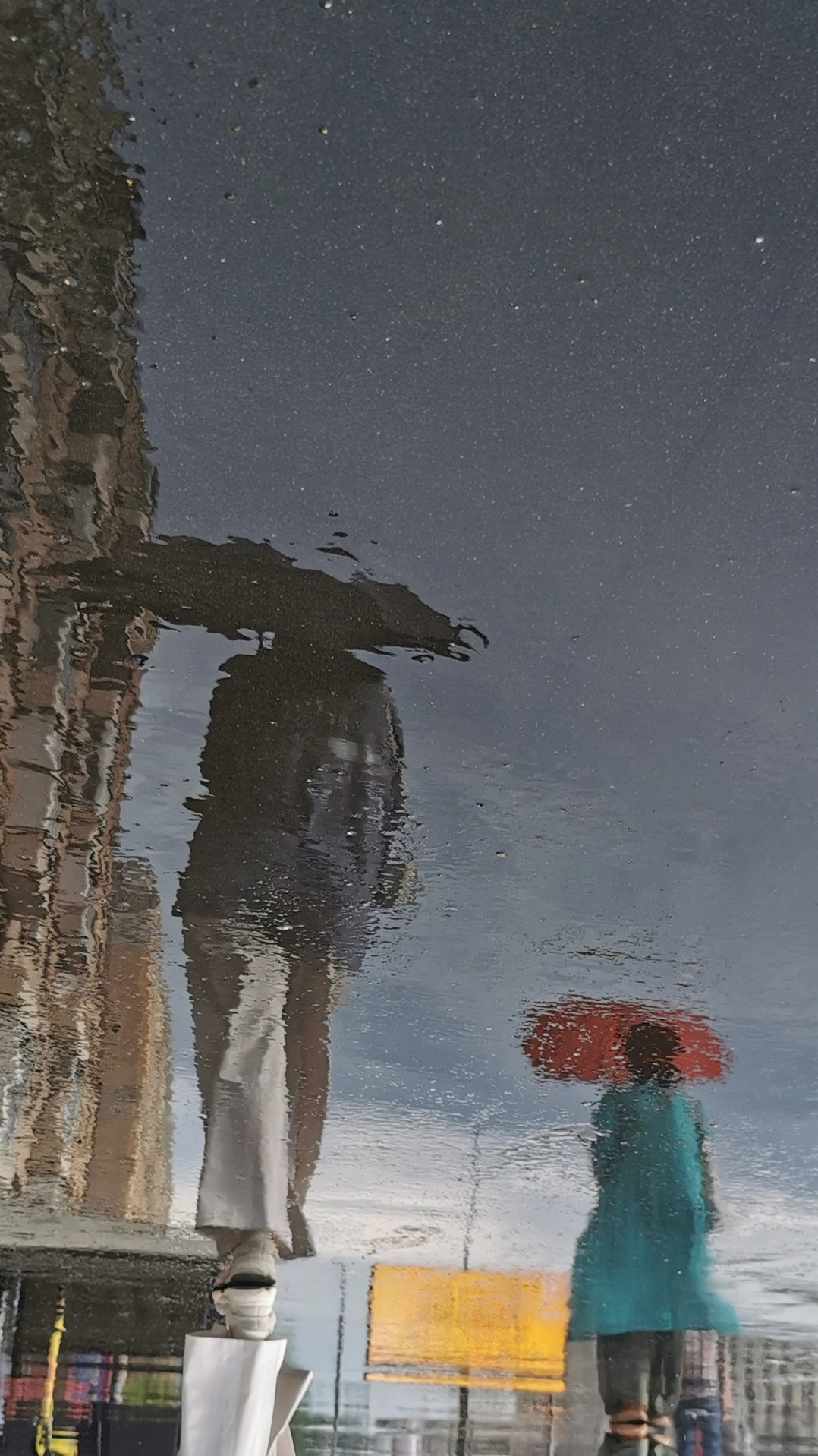 Автор: Валентин Барташ