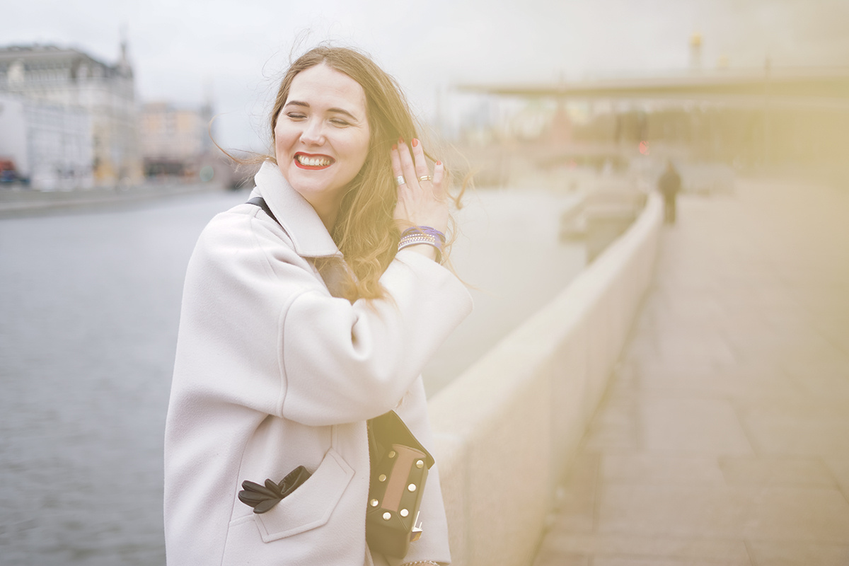 Фотосессия портрет в Москве в студии и на улице — Анна Бортникова. Видеограф в Москве Анна Бортникова