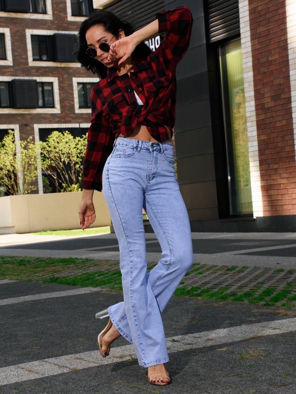 Выездная фотосъемка для бизнеса в Москве и области. Gramy-studio: фото, видео, инфографика и 3D визуализация для маркетплейсов