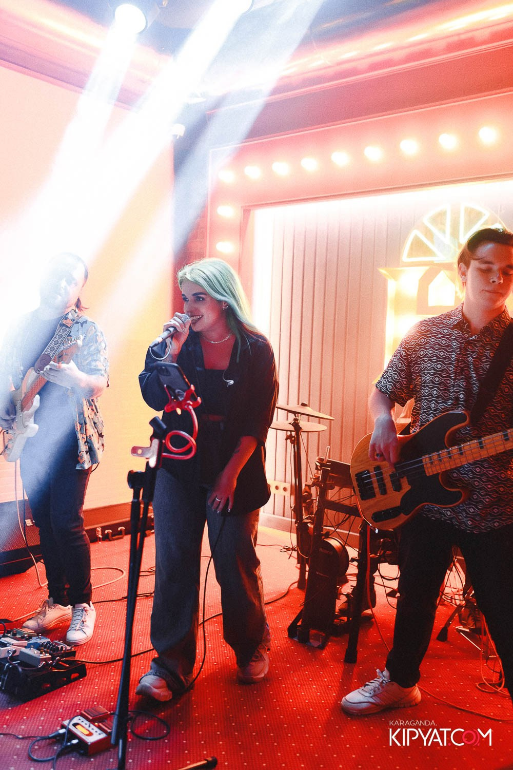 Harat's Irish Pub. Кипятком Караганда