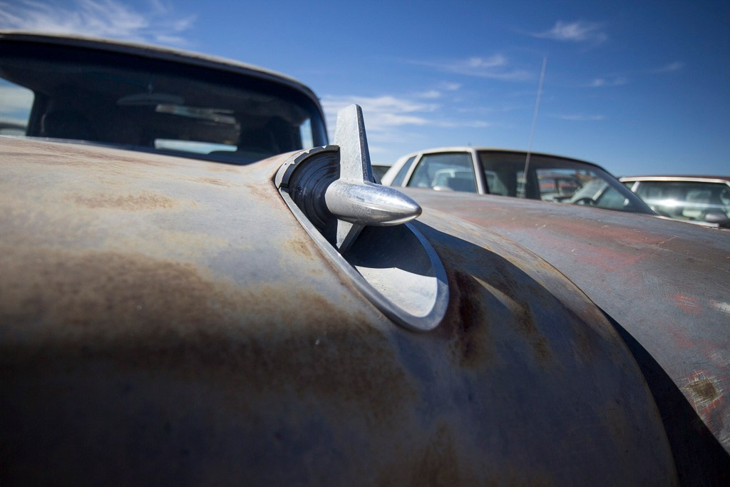 Ретро- авторазборка, США, 2013. Фотограф Василий Буланов