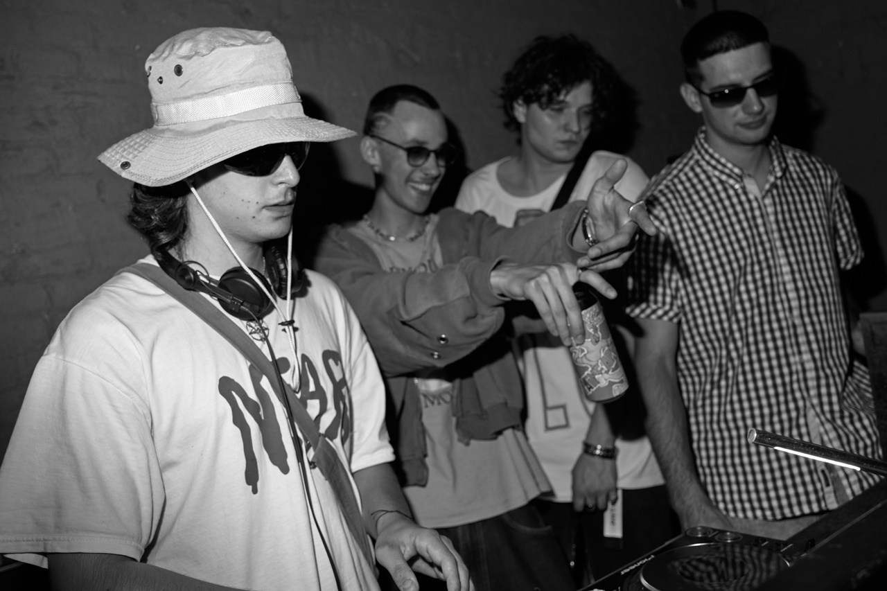 Vibe Room: Denis Yuzhin B-Day. Коммерческий и репортажный фотограф в Санкт-Петербурге — Туся Сушка