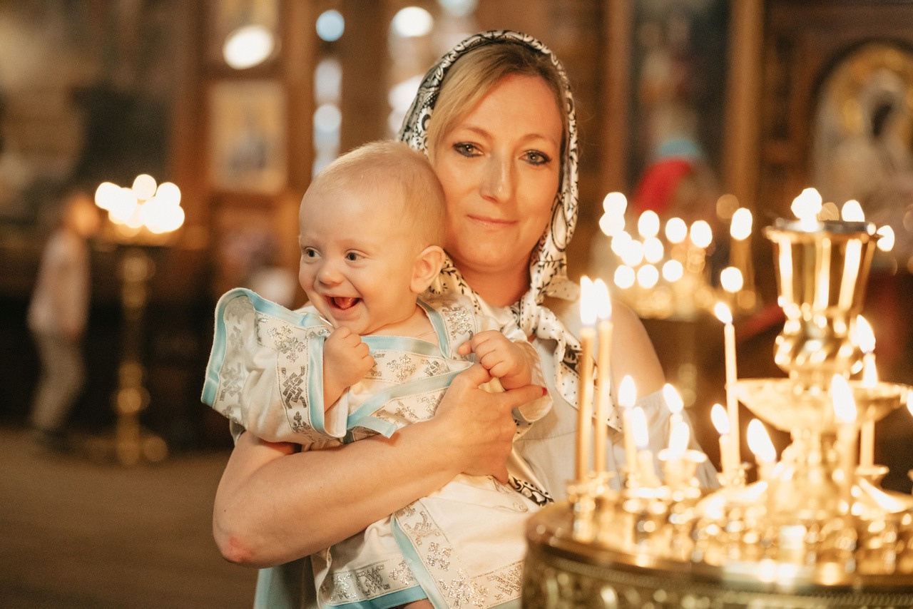 В храмах. Питерский фотограф Светлана Ковалева