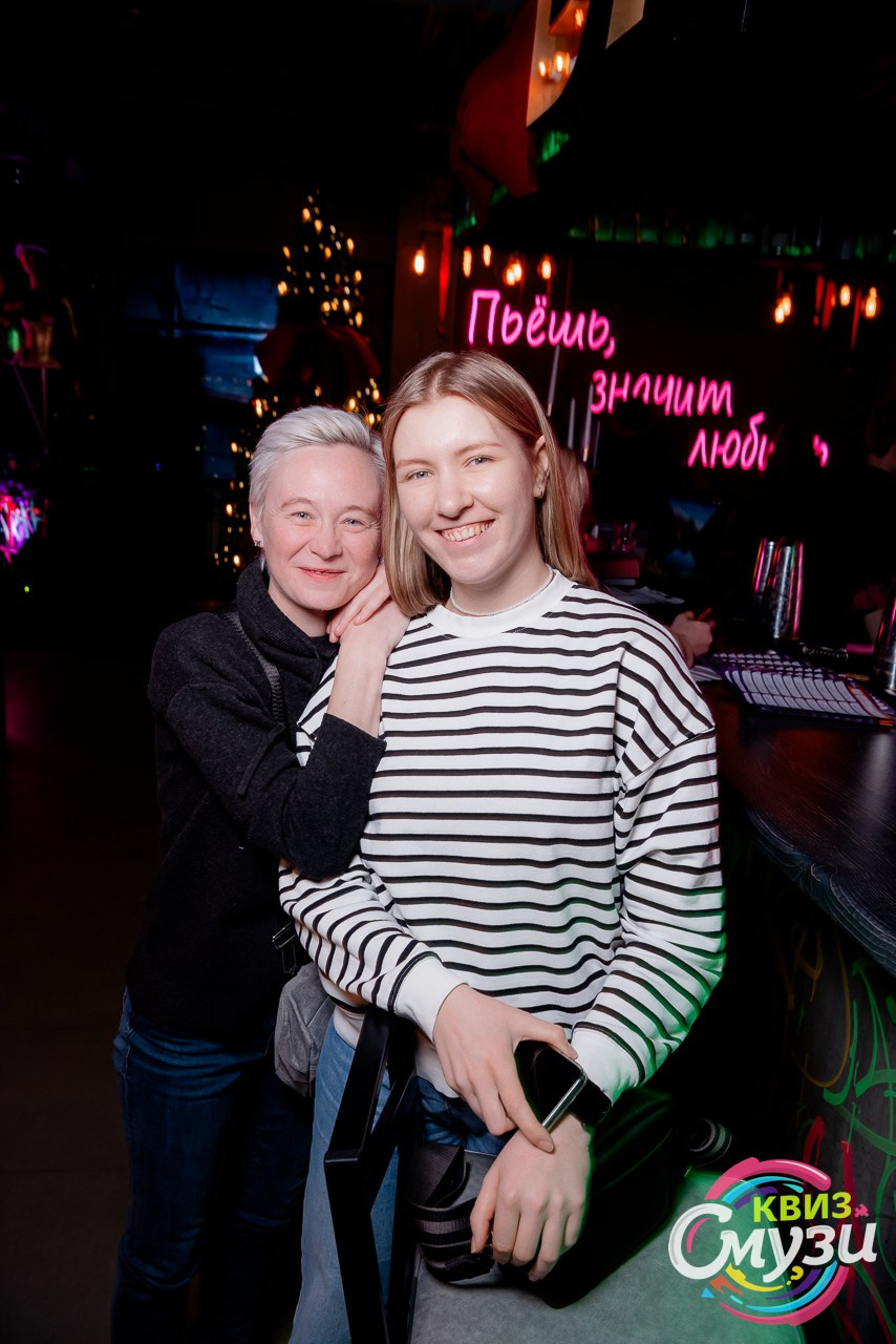 КВИЗ СмузиКвиз в баре Roof. Фотограф в Волгограде и Волжском Александр Горбань
