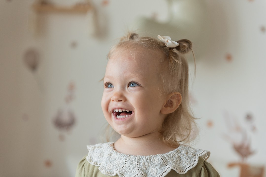 Еве 2 года. Студия Матур