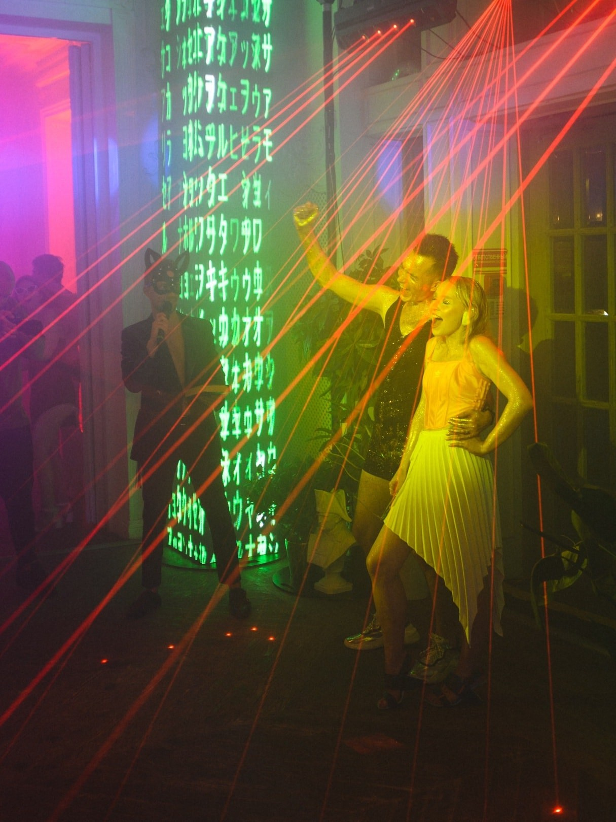 Ведущий Никита Шляндин