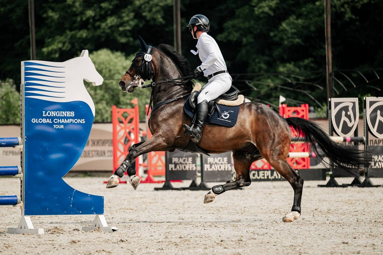 КОНКУРНЫЙ БУМ — КСК «ВИВАТ, РОССИЯ!». 2 неделя. Куракина Дарья • Конный фотограф