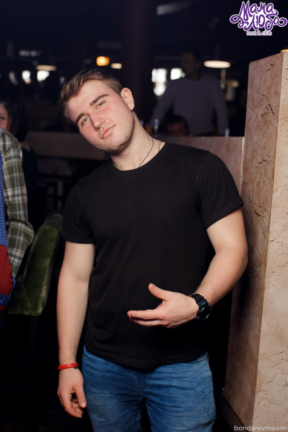 Мама Люба 17 марта — ТАНЦЫ В КЛУБЕ. Максим Бондарев, коммерческий фотограф для бизнеса | Курск