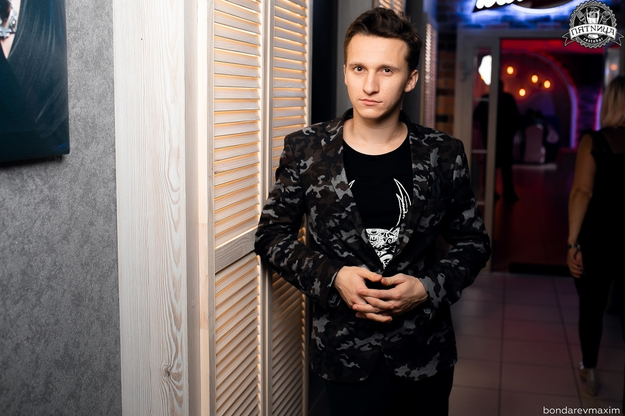РЕСТОБАР ПЯТНИЦА 04 10 2019. Максим Бондарев, коммерческий фотограф для бизнеса | Курск
