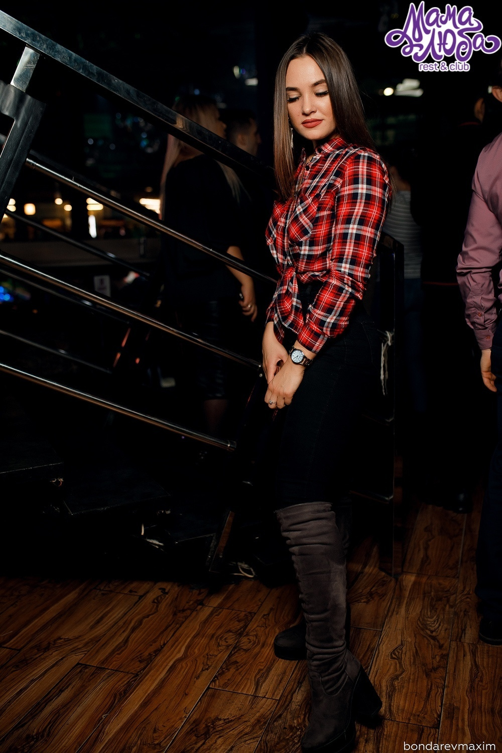 Мама Люба 02 МАРТА ___ «ТАНЦЫ В КЛУБЕ». Максим Бондарев, коммерческий фотограф для бизнеса | Курск