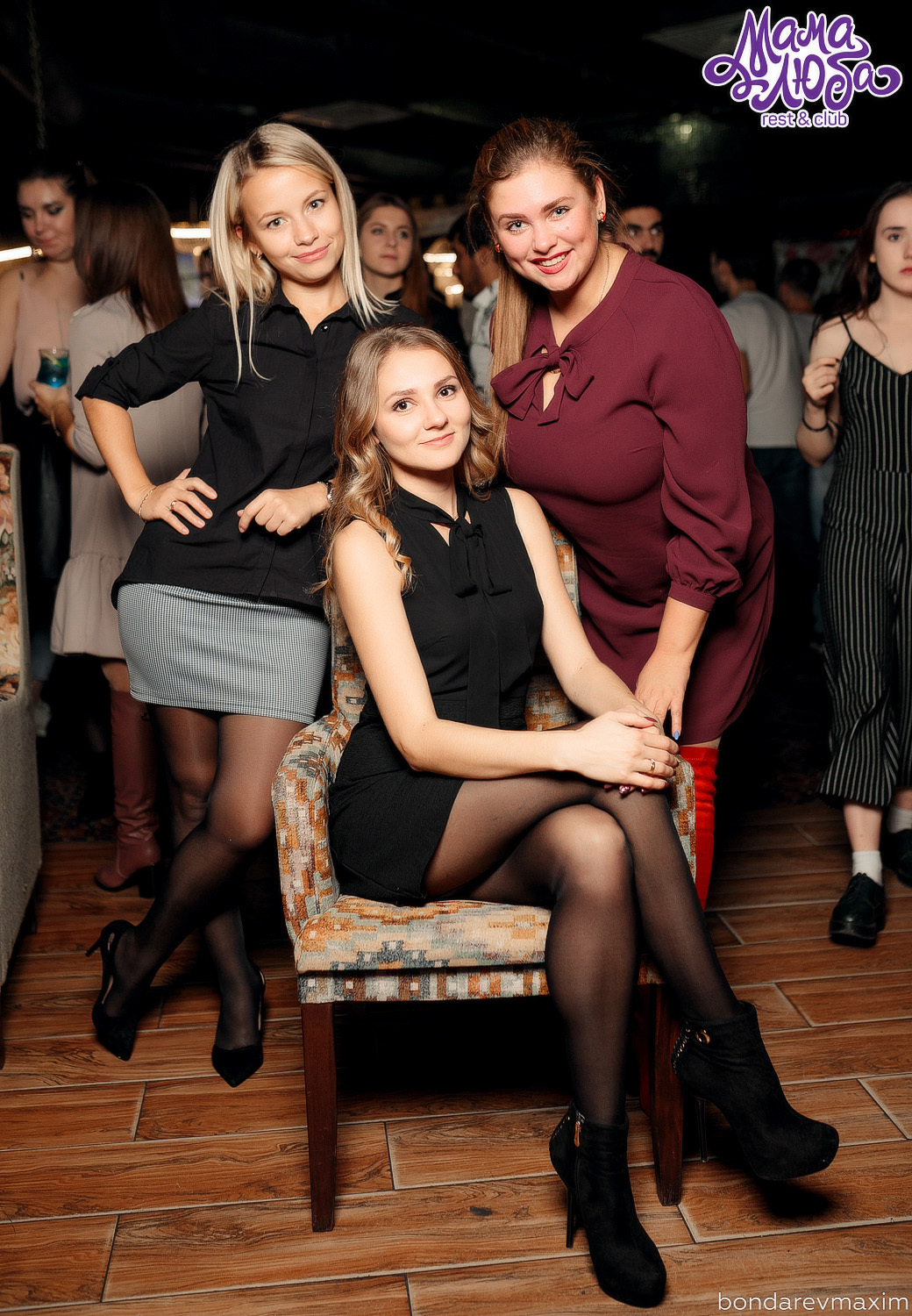 Мама Люба 20 октября — «ЦВЕТ НАСТРОЕНИЯ ЧЕРНЫЙ». Максим Бондарев, коммерческий фотограф для бизнеса | Курск