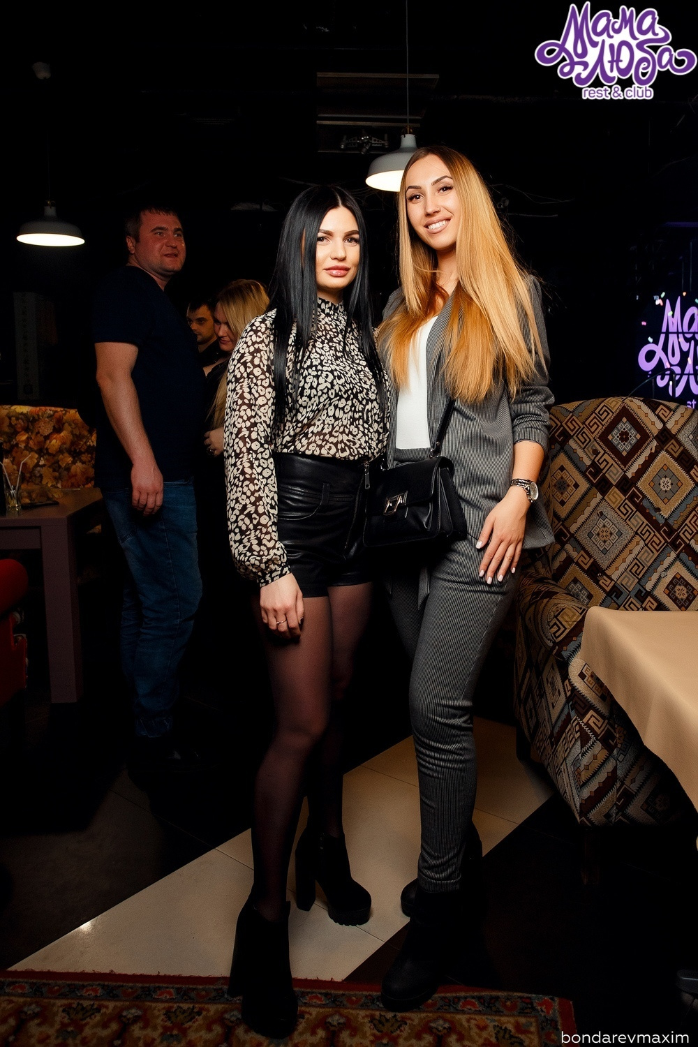 Мама Люба 8 декабря ___ Суббота — «МАМА, Я НА ДИСКОТЕКУ». Максим Бондарев, коммерческий фотограф для бизнеса | Курск