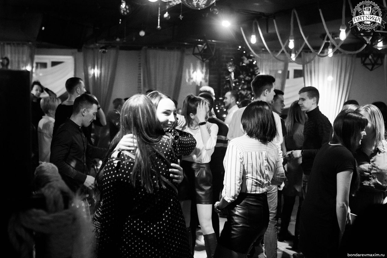 РЕСТОБАР ПЯТНИЦА 10 01 2020. Максим Бондарев, коммерческий фотограф для бизнеса | Курск