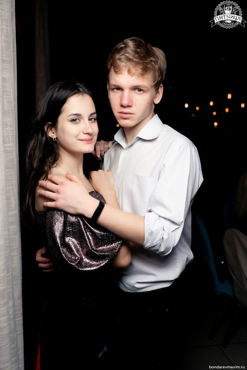 РЕСТОБАР ПЯТНИЦА 10 01 2020. Максим Бондарев, коммерческий фотограф для бизнеса | Курск