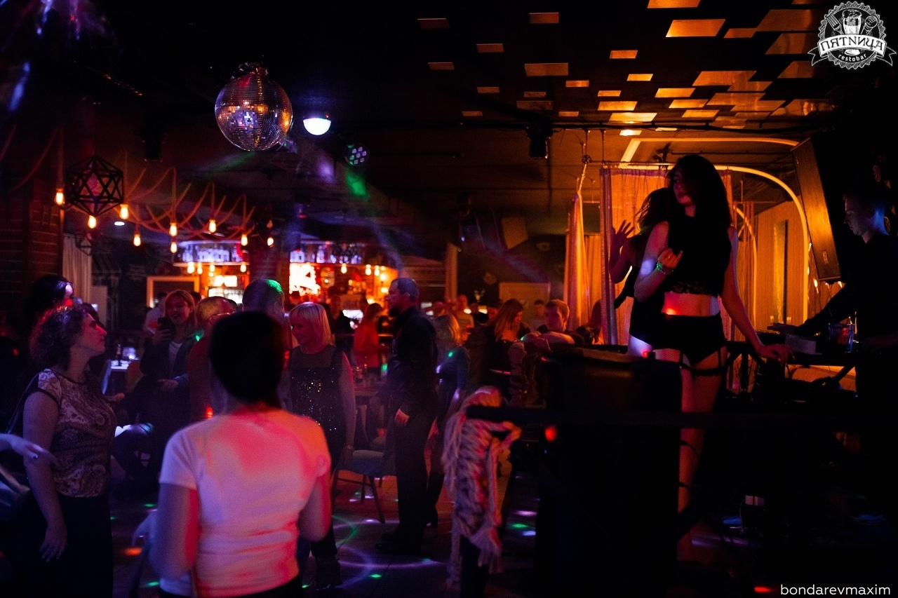 РЕСТОБАР ПЯТНИЦА 04 10 2019. Максим Бондарев, коммерческий фотограф для бизнеса | Курск