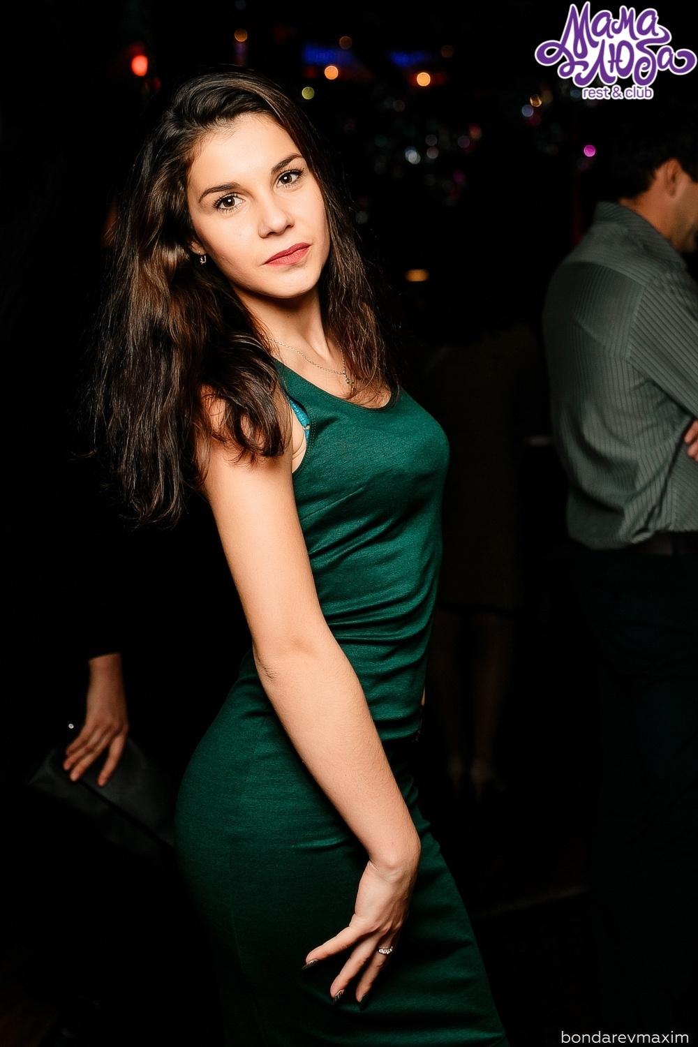 Мама Люба 24 ноября ___ «ЧЕРНАЯ СУББОТА В МАМЕ ЛЮБЕ». Максим Бондарев, коммерческий фотограф для бизнеса | Курск