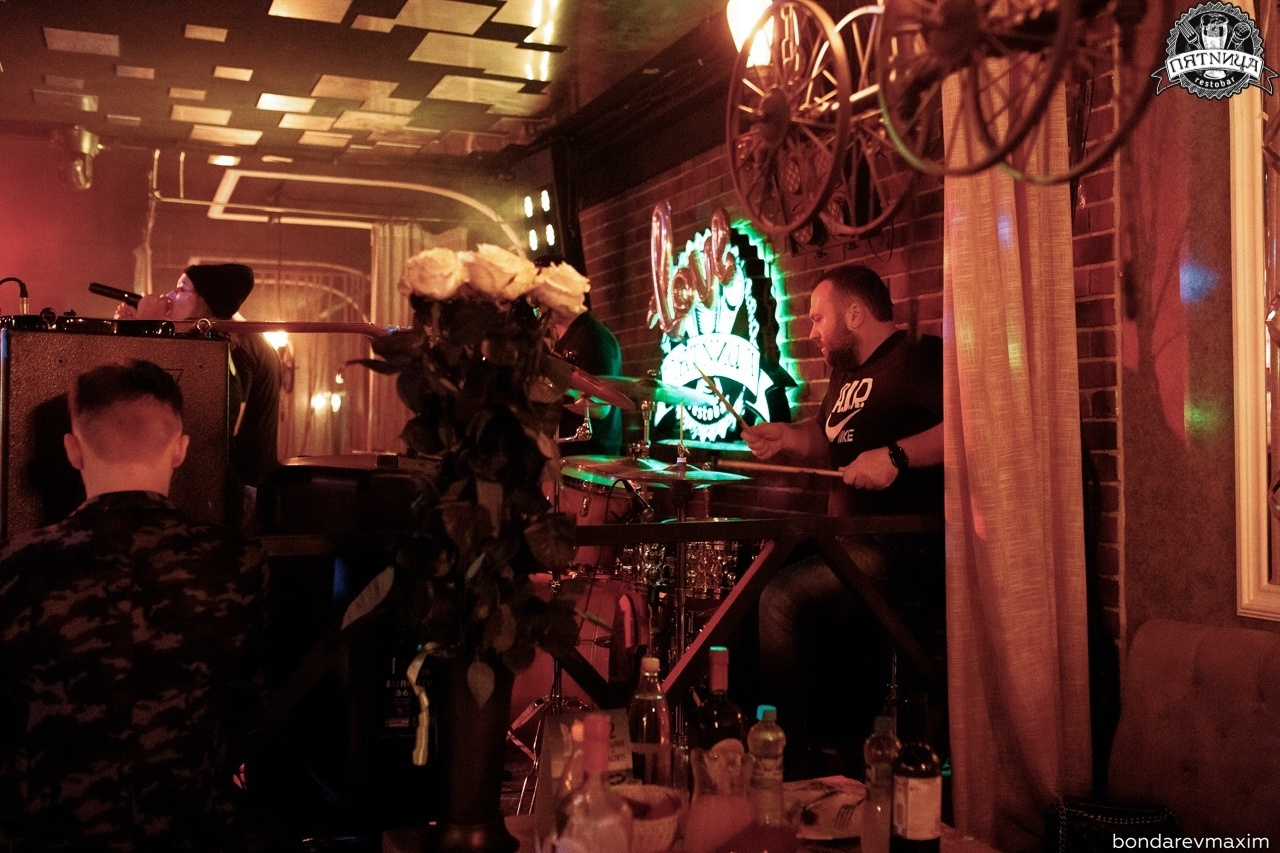 РЕСТОБАР ПЯТНИЦА 26 10 2019. Максим Бондарев, коммерческий фотограф для бизнеса | Курск