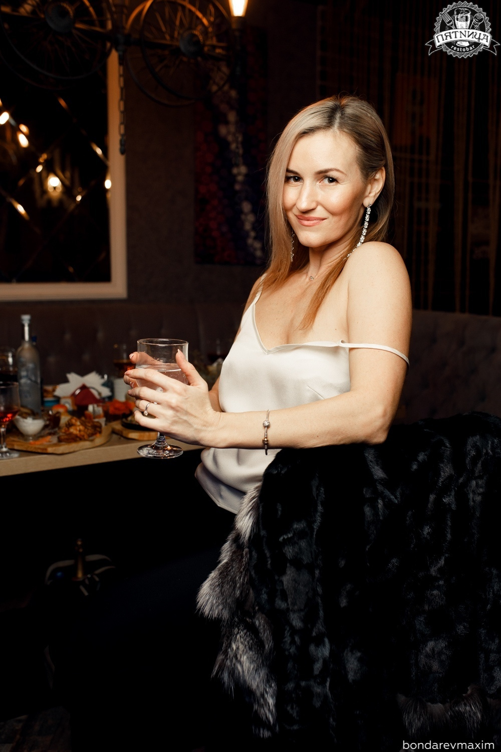 РЕСТОБАР ПЯТНИЦА 06 12 2019. Максим Бондарев, коммерческий фотограф для бизнеса | Курск