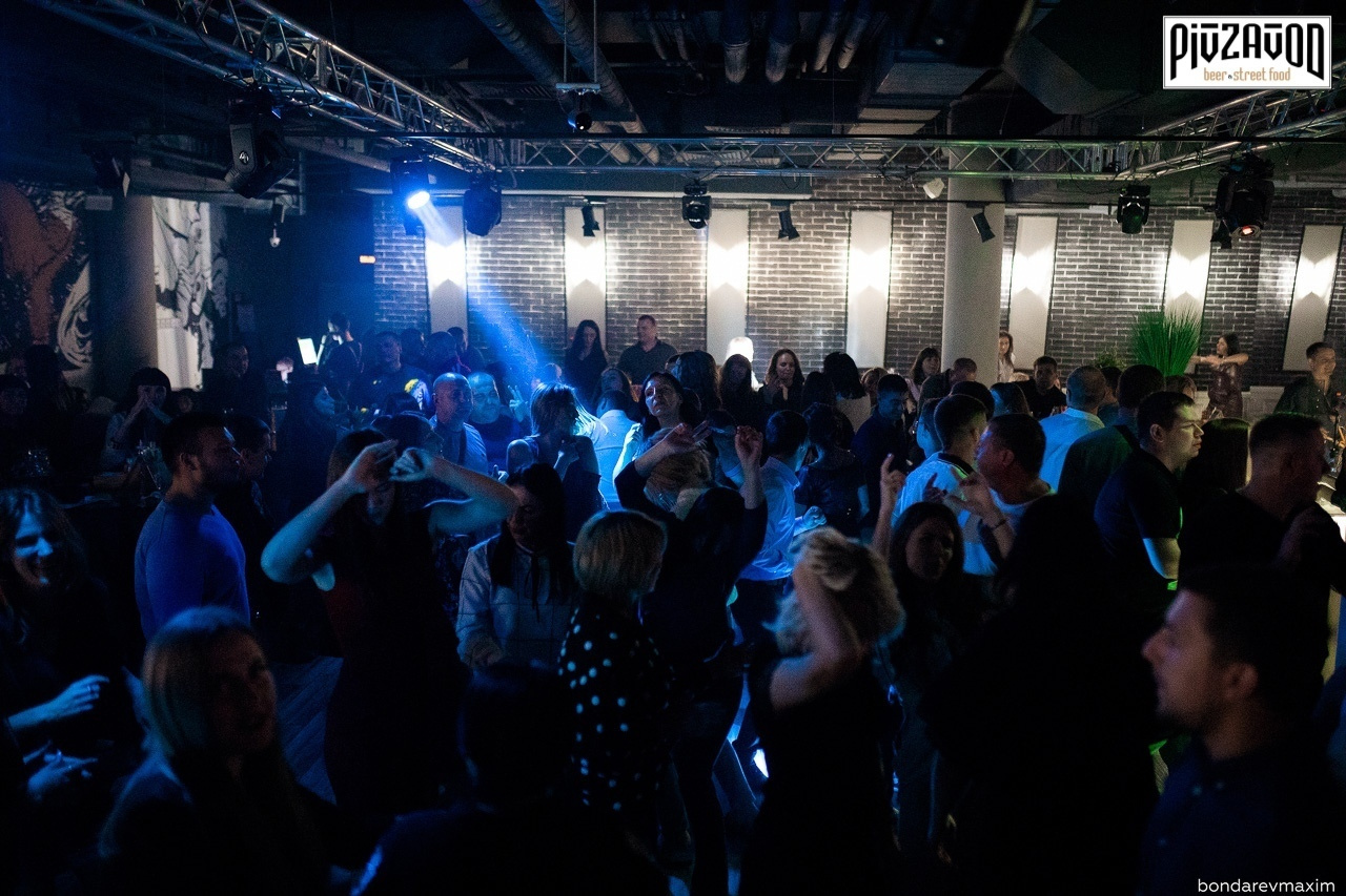 «PIVZAVOD» Суббота ___ 21 сентября. Максим Бондарев, коммерческий фотограф для бизнеса | Курск