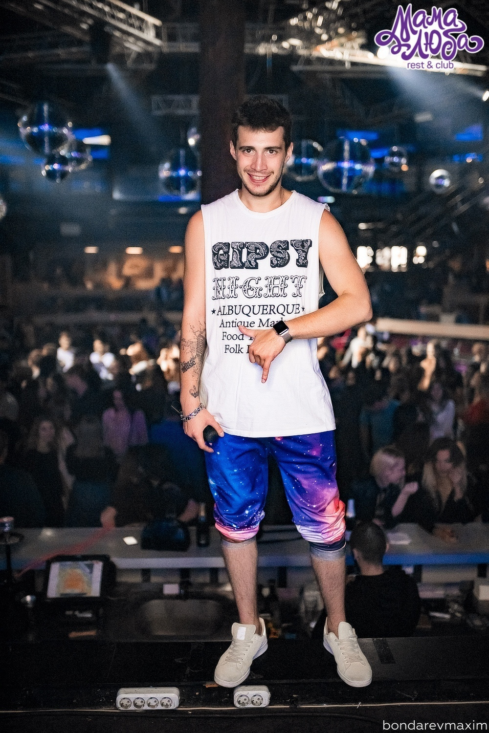 Мама Люба 6 октября — «ТАНЦЫ В КЛУБЕ. Максим Бондарев, коммерческий фотограф для бизнеса | Курск