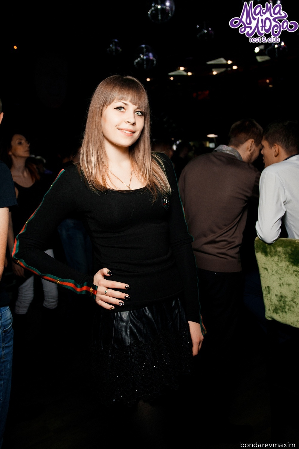 Мама Люба 19 января ___ «GIMME THE DANCE». Максим Бондарев, коммерческий фотограф для бизнеса | Курск