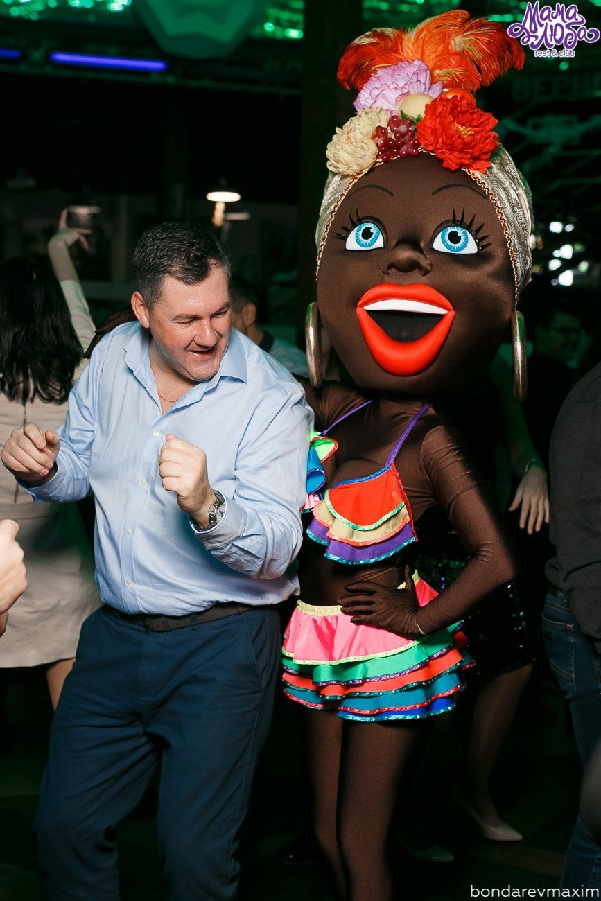 Мама Люба 29 декабря — Глобальный корпоратив. Максим Бондарев, коммерческий фотограф для бизнеса | Курск