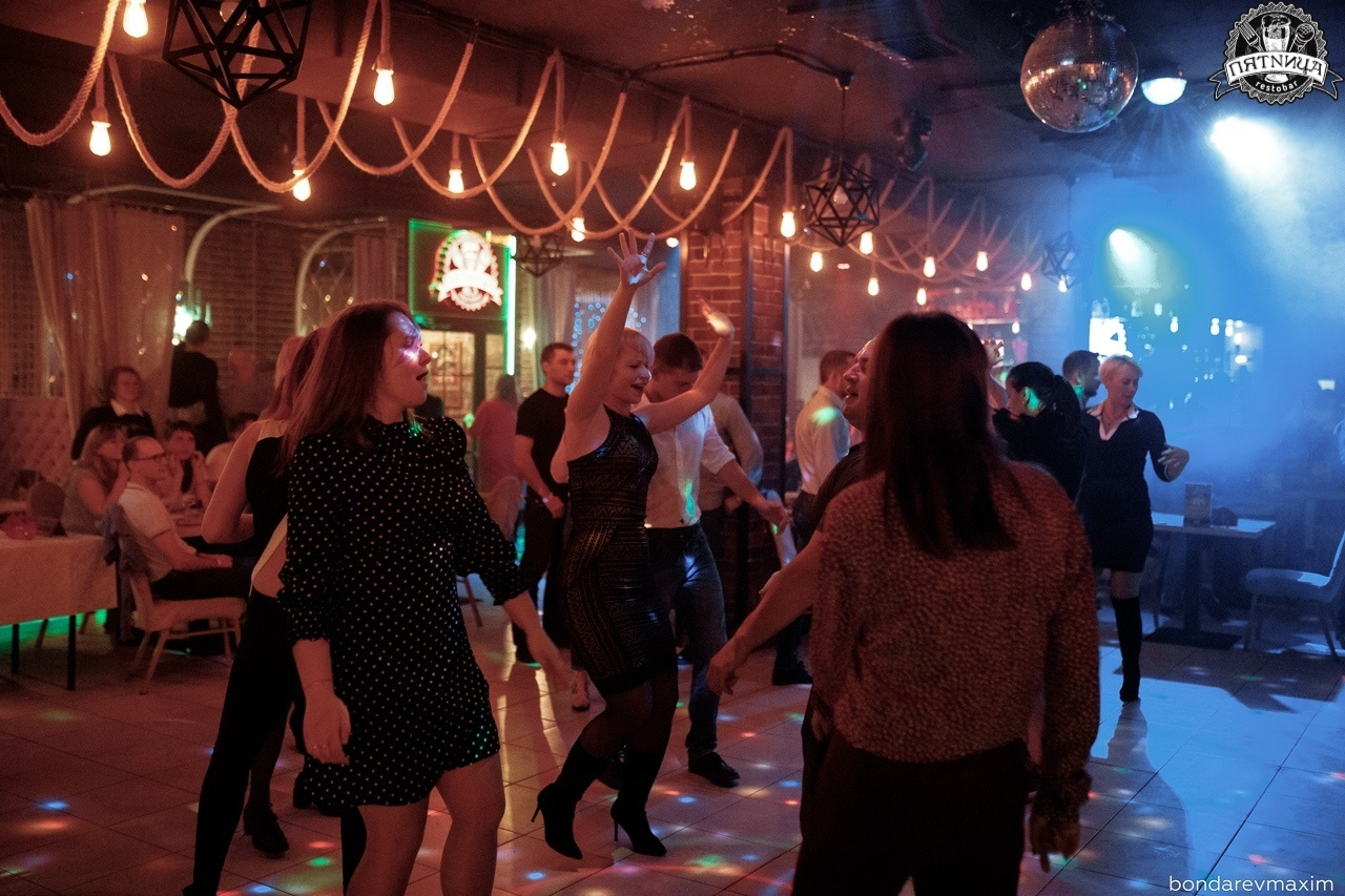 РЕСТОБАР ПЯТНИЦА 26 10 2019. Максим Бондарев, коммерческий фотограф для бизнеса | Курск