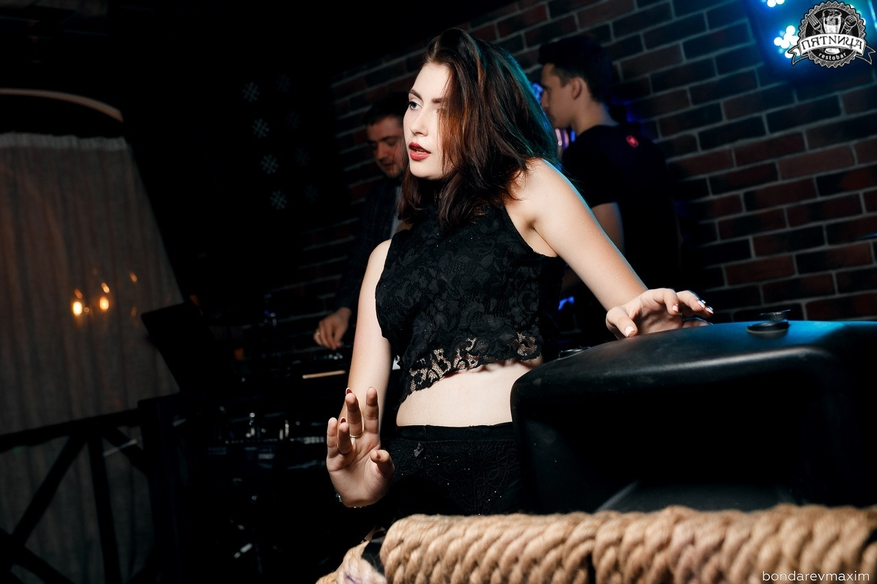 РЕСТОБАР ПЯТНИЦА 05 10 2019. Максим Бондарев, коммерческий фотограф для бизнеса | Курск