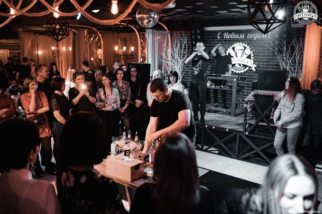 РЕСТОБАР ПЯТНИЦА 25 01 2020. Максим Бондарев, коммерческий фотограф для бизнеса | Курск